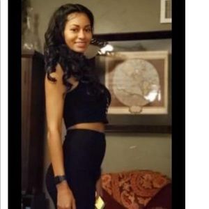 Meet your Posher, Cara